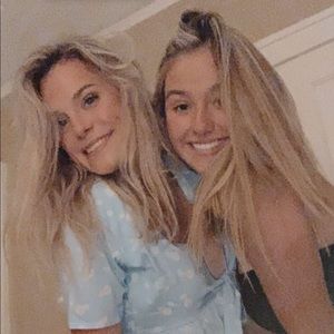 Meet your Posher, Lydia